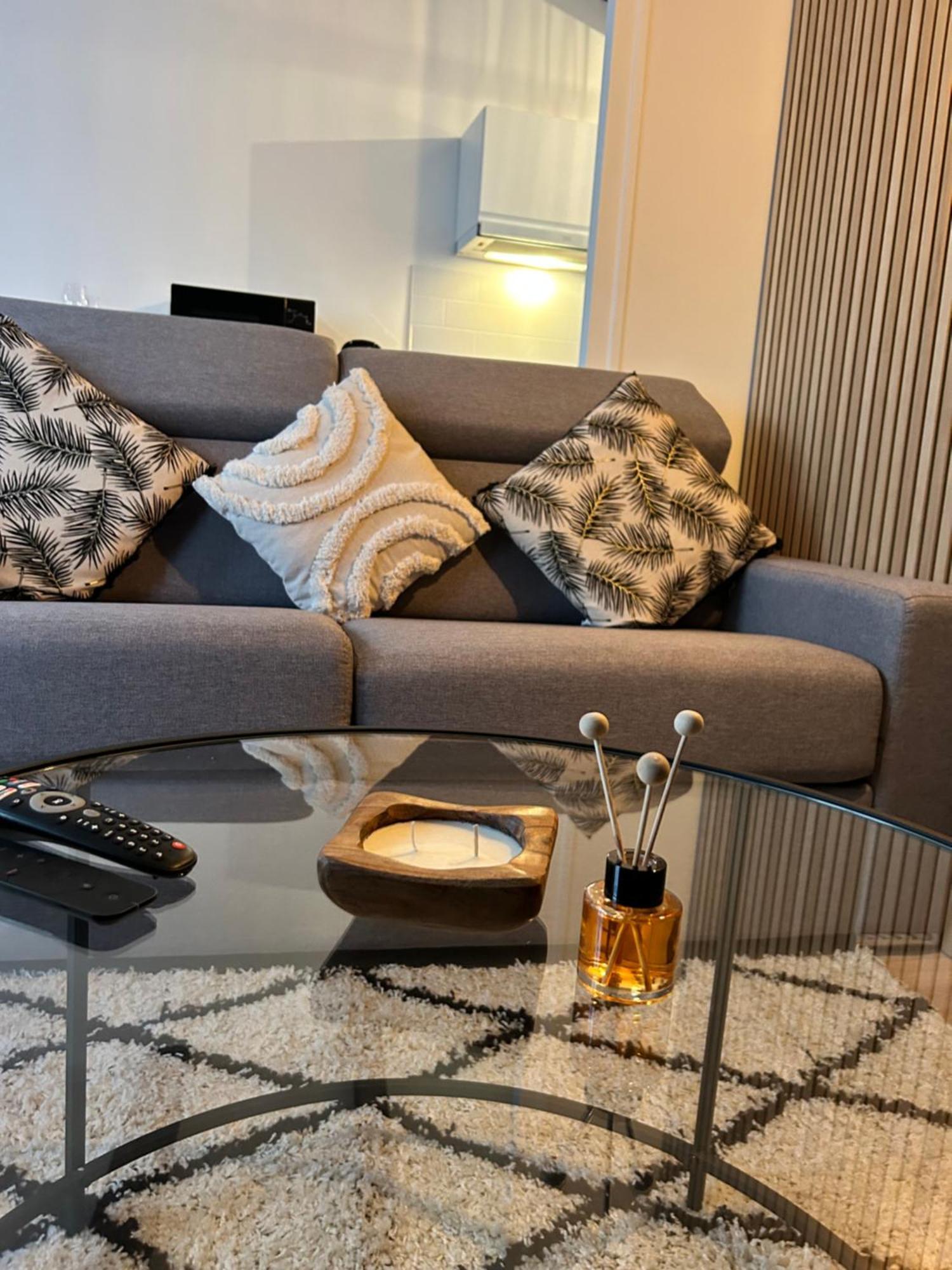Le Petit Niortais - Centre Ville - Wifi - Netflix - Amazon ภายนอก รูปภาพ