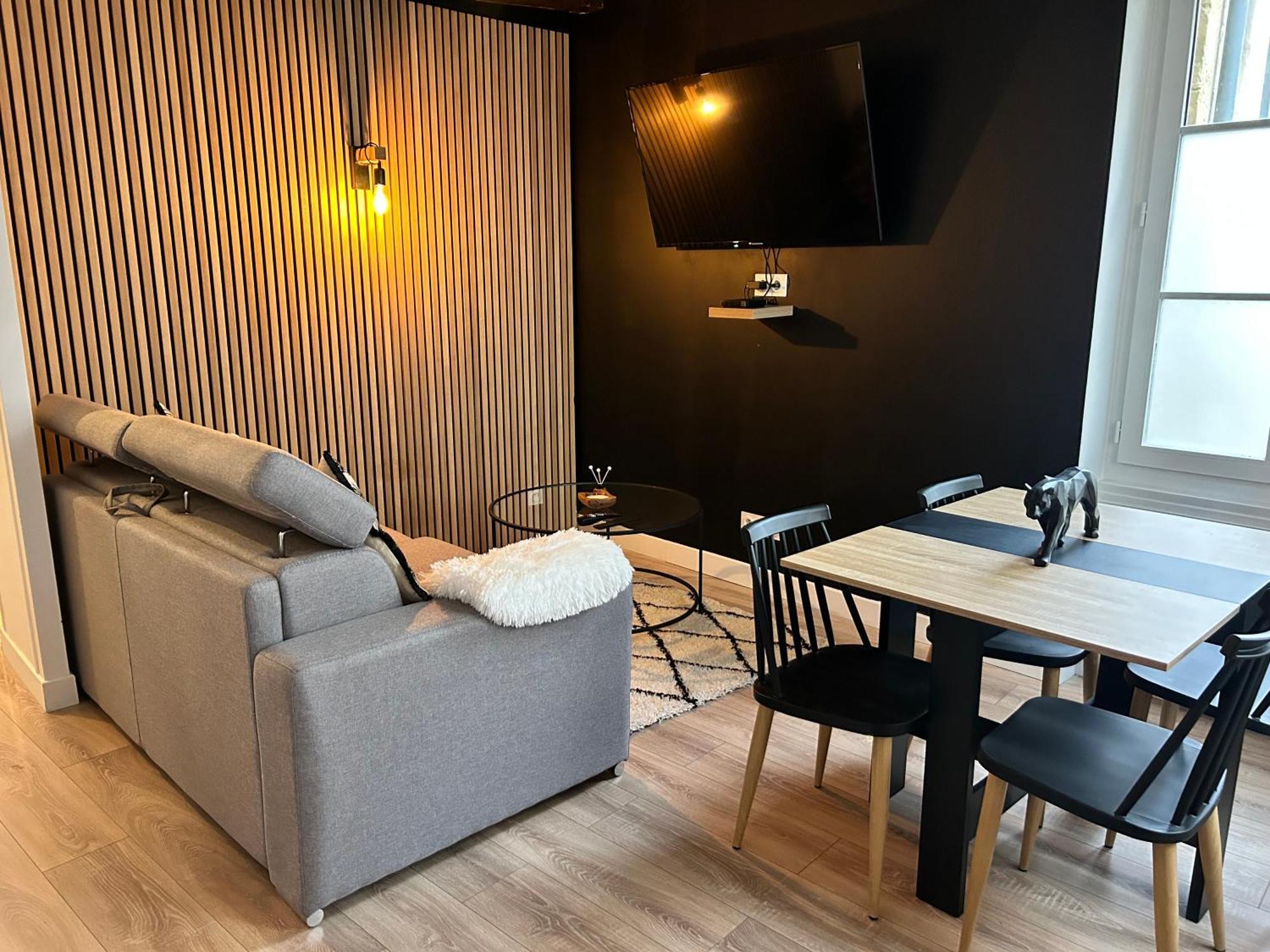 Le Petit Niortais - Centre Ville - Wifi - Netflix - Amazon ภายนอก รูปภาพ